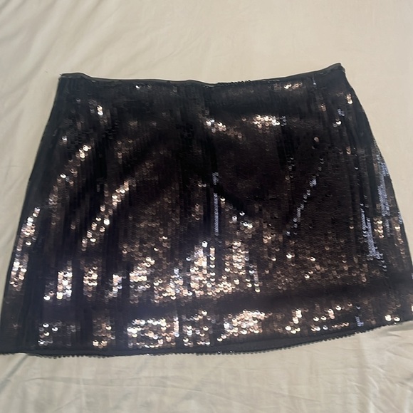 NWT J Crew Black Sequin Lined Zip Back Mini Skirt 20 - Picture 4 of 7